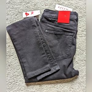 NWT Jennifer Lopez Skinny Jeans size 8